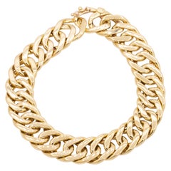 Curb Chain Link Gold Bracelet