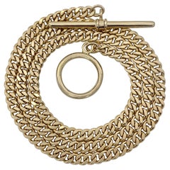 Curb Chain Necklace in Yellow Gold with Oversized Toggle Closure