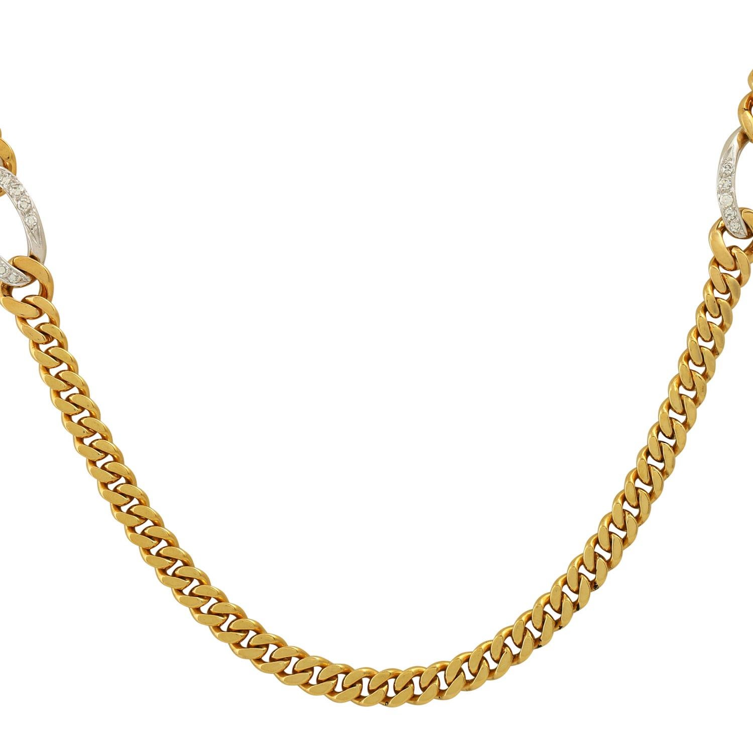 Curb chain with 40 octagonal diamonds of approx. 0.40 ct, good color and clarity, GG/WG 18K, 99 g, L: approx. 90 cm, 20th century, slight signs of wear.

Curb link necklace 40 with single -cut diamonds totaling approx. 0.40 ct, good color and