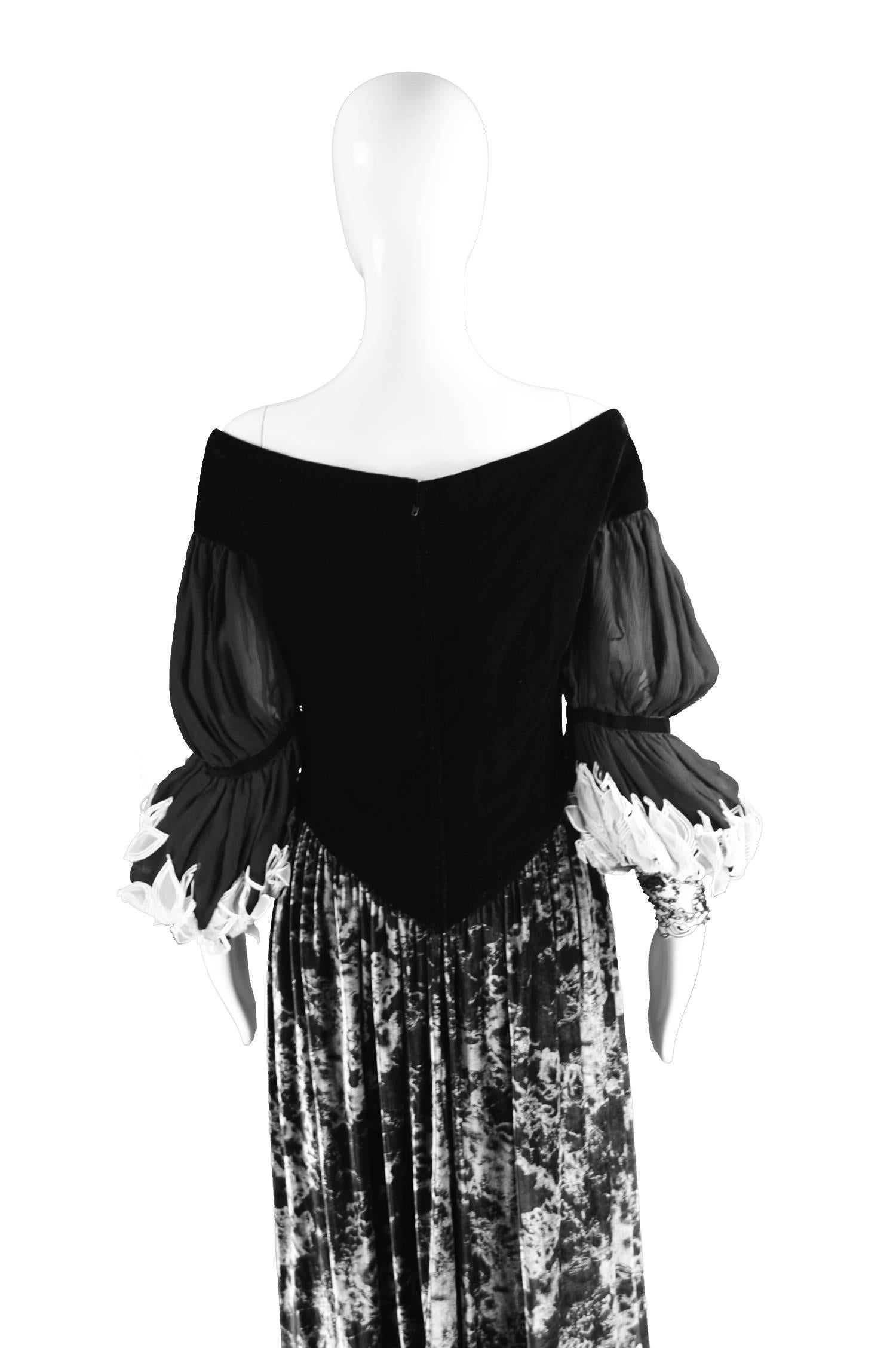 Curiel Italian Couture Vintage Print Velvet Evening Gown For Sale 2