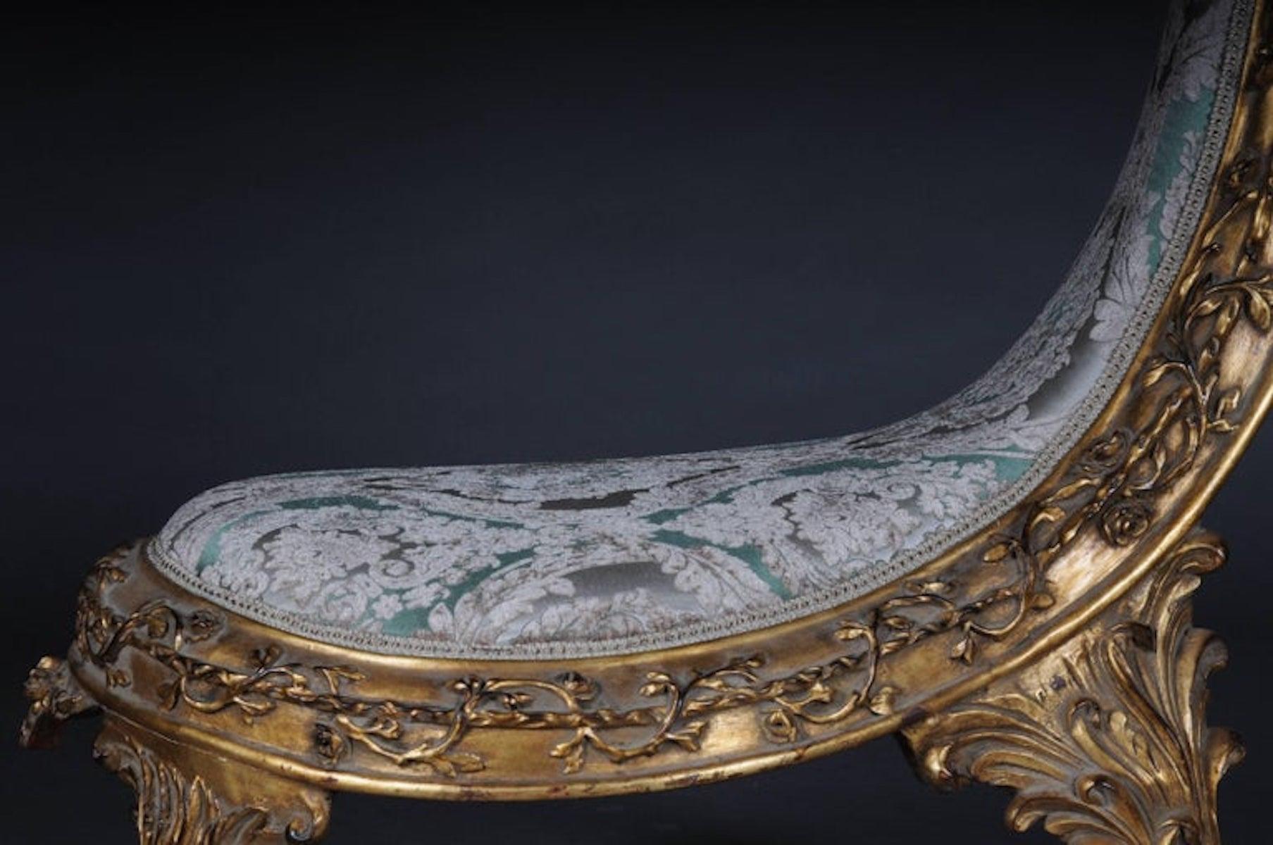 Hêtre Chaise de designer curieuse, unique en vente