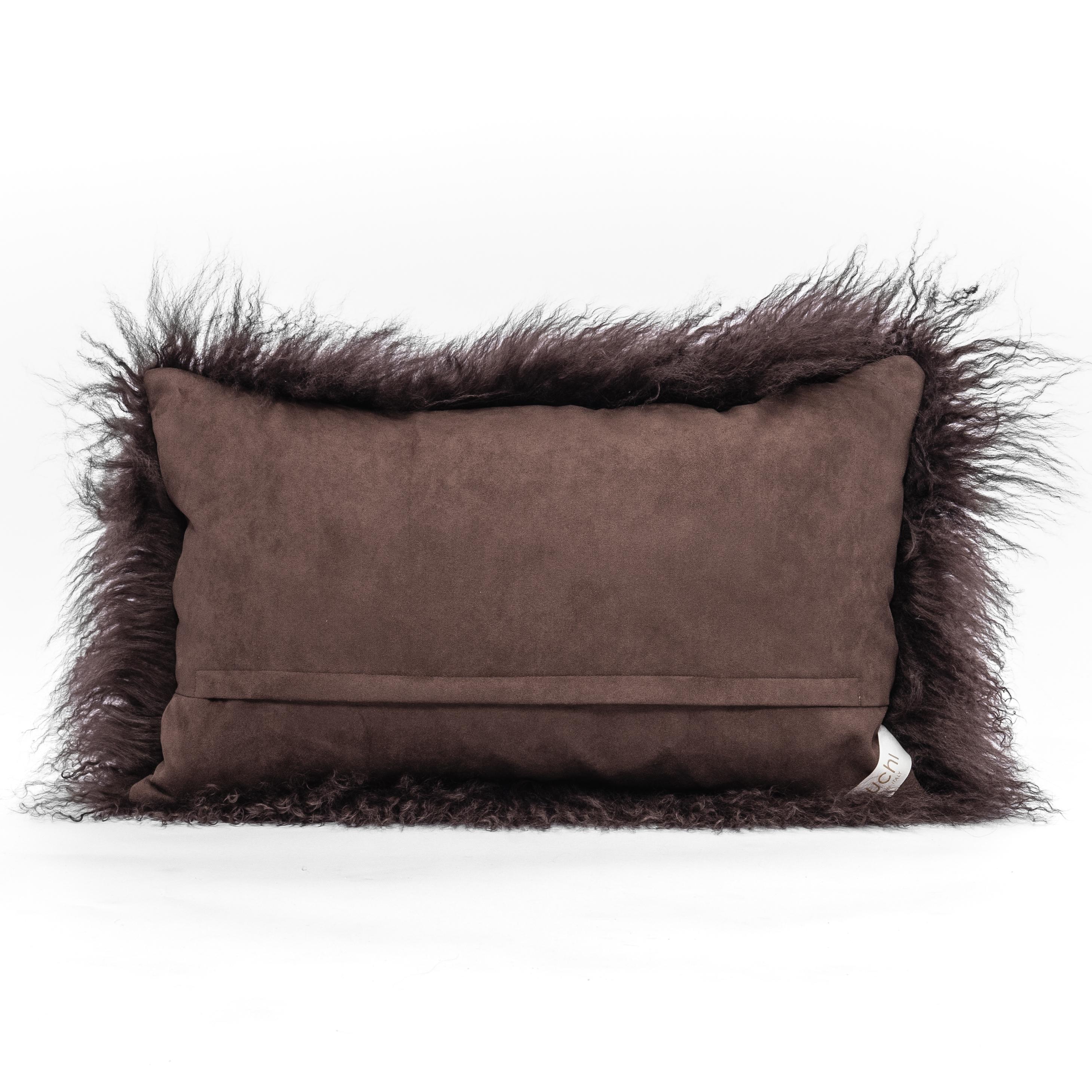 Tibet Lamm Brown Lumbalkissen von Muchi Decor, hergestellt in Italien (Moderne) im Angebot