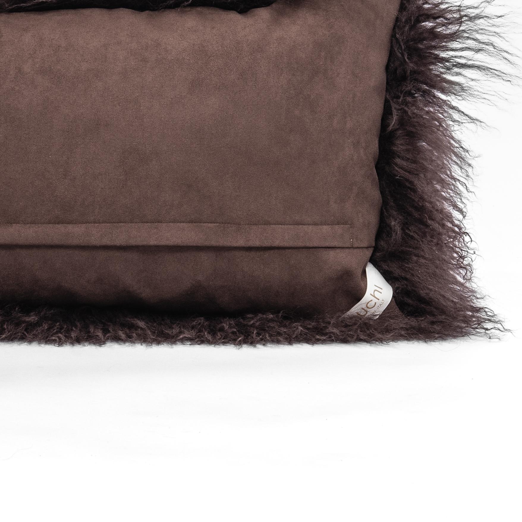 Tibet Lamm Brown Lumbalkissen von Muchi Decor, hergestellt in Italien (Italienisch) im Angebot