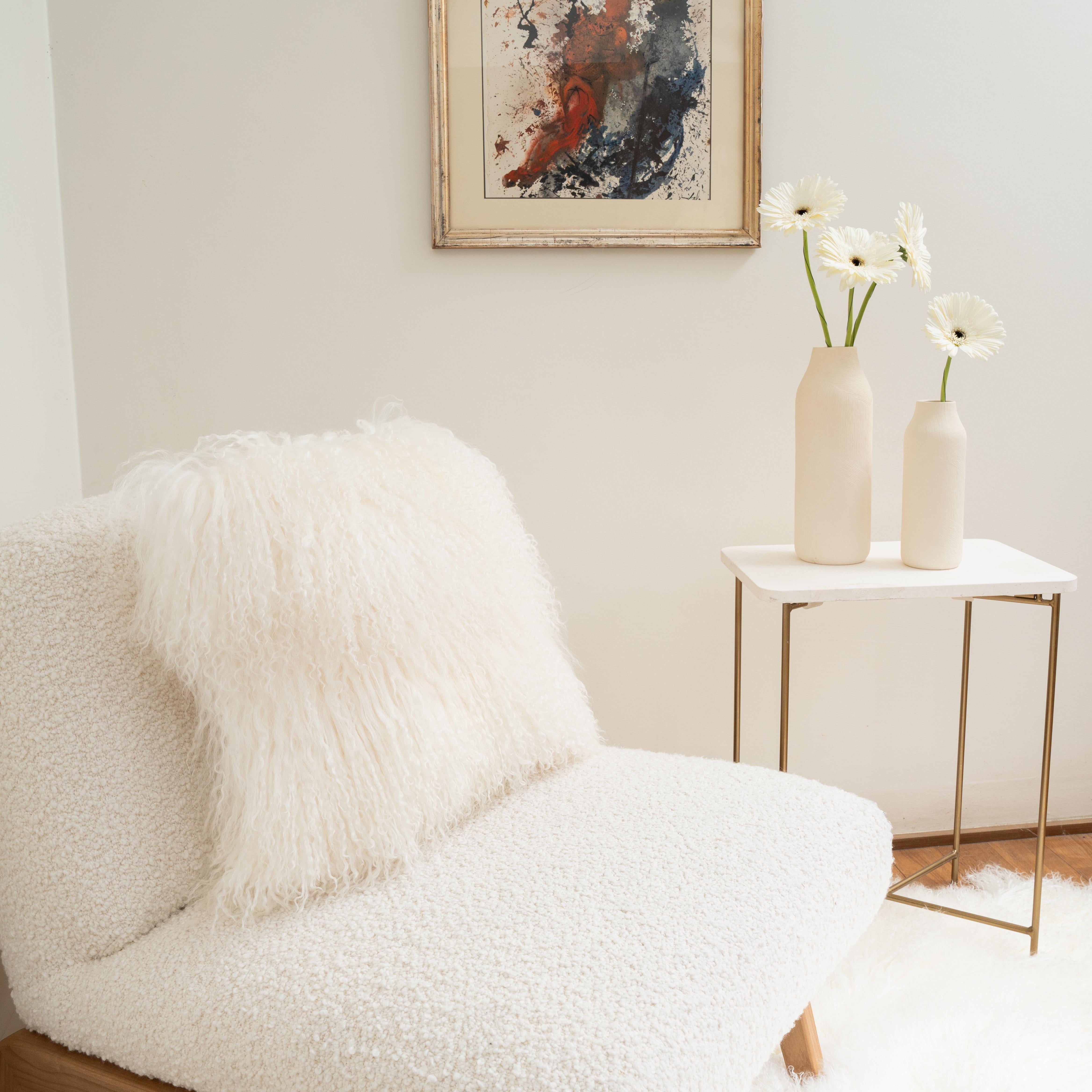 Tibet Lamb White Square Cushion by Muchi Decor, Made in Italy In New Condition For Sale In Poviglio, IT