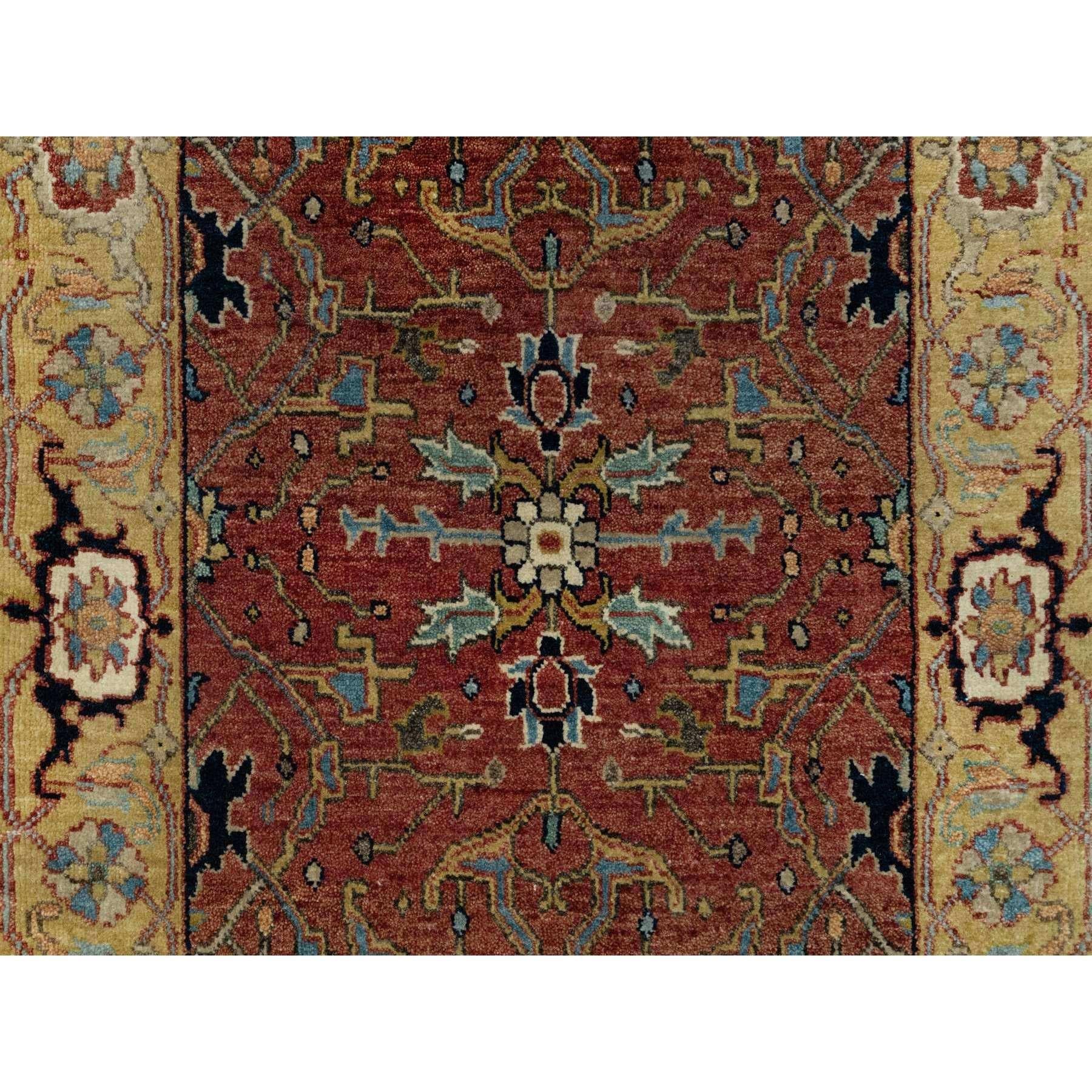 Noué à la main Tapis de couloir Heriz Fine Antiqued Re-Creation noué à la main rouge courrant 2'7