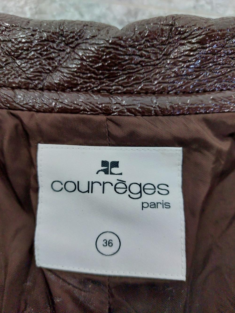 Curréges Paris Brown Shiny Wet Look Logo Mod Vinyl Faux Leather Zip Jacket For Sale 9