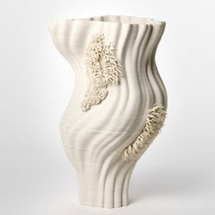 Current, a white porcelain sculptural vessel by Ionela Bellato