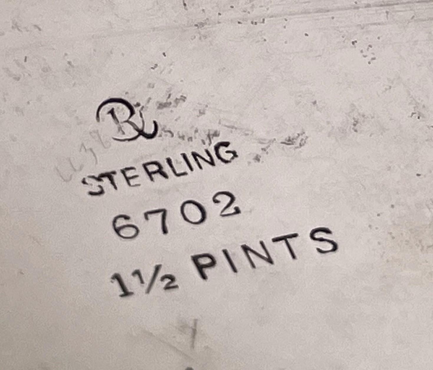 20th Century Currier & Roby Sterling Silver Cocktail Shaker in Mid-Century Modern Style For Sale