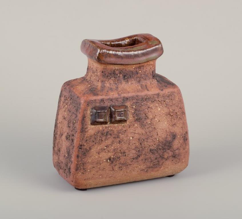 Curt Magnus Addin, propre studio. Vase en céramique, 1970 Excellent état - En vente à Copenhagen, DK