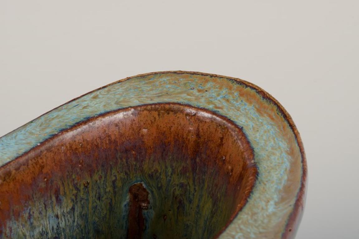 Curt Magnus Addin, ceramista svedese. Vaso in ceramica in stile modernista. In condizioni ottime in vendita a Copenhagen, DK