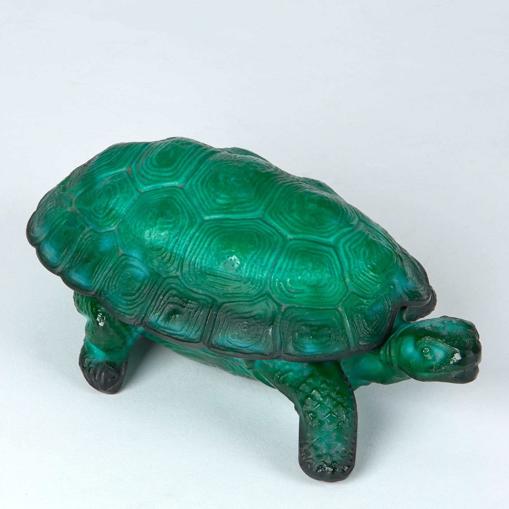 Mid-20th Century Curt Schlevogt Bohemian Art Deco Malachite Glass Tortoise Container