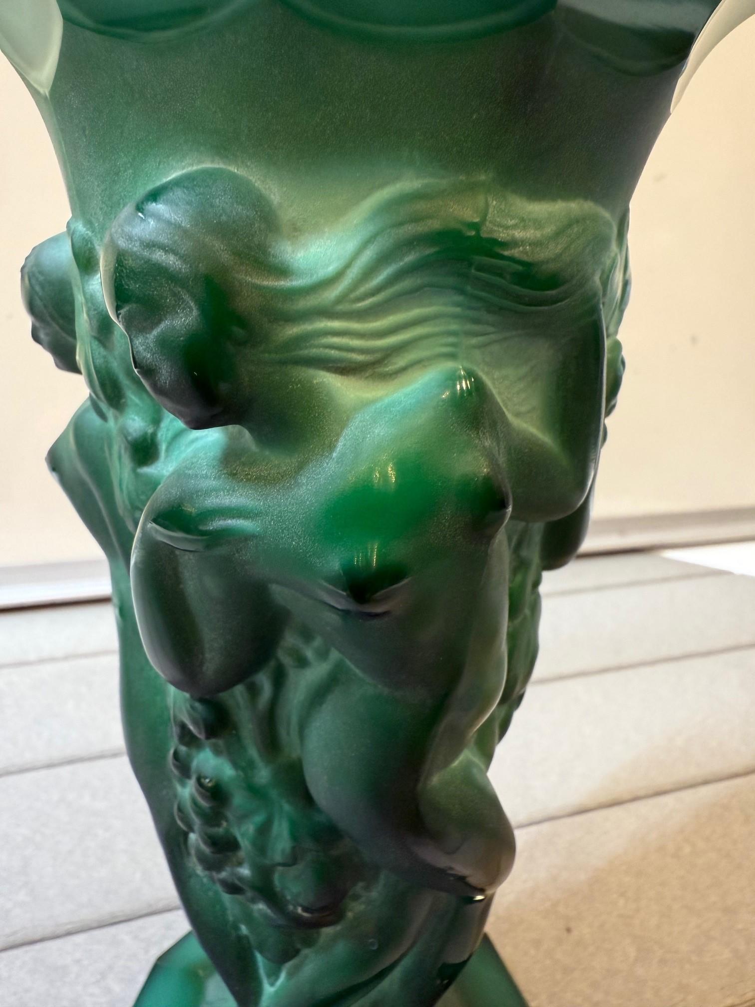 Curt Schlevogt Vase en verre pressé 