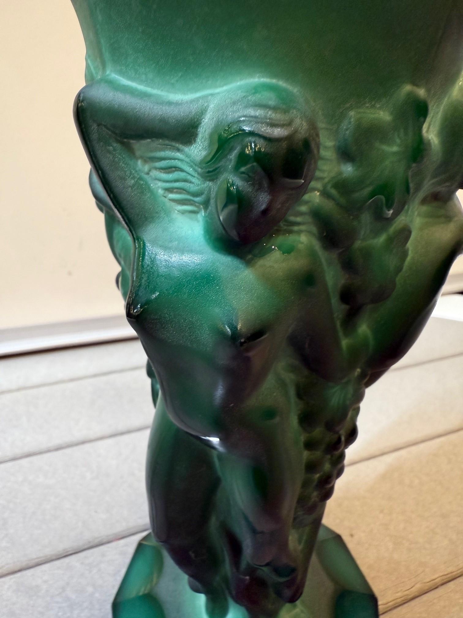 Curt Schlevogt Vase en verre pressé 