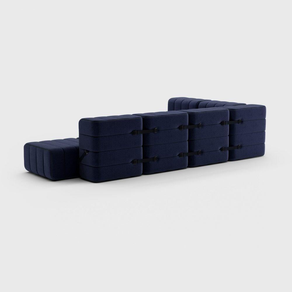 Moderne Curt-Set 12, E.G. Grand canapé d'angle souple Dama, 0048 « Bleu foncé » en vente