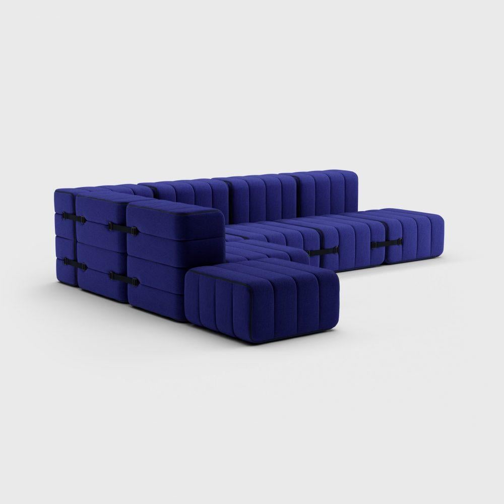 Enough space for 12 Monkeys.

If the lockdown takes a little longer, you need a comfortable base to loll around on. So that it doesn't get boring, the flexible sofa system enables to create a new living room every day. And if you can't go for a