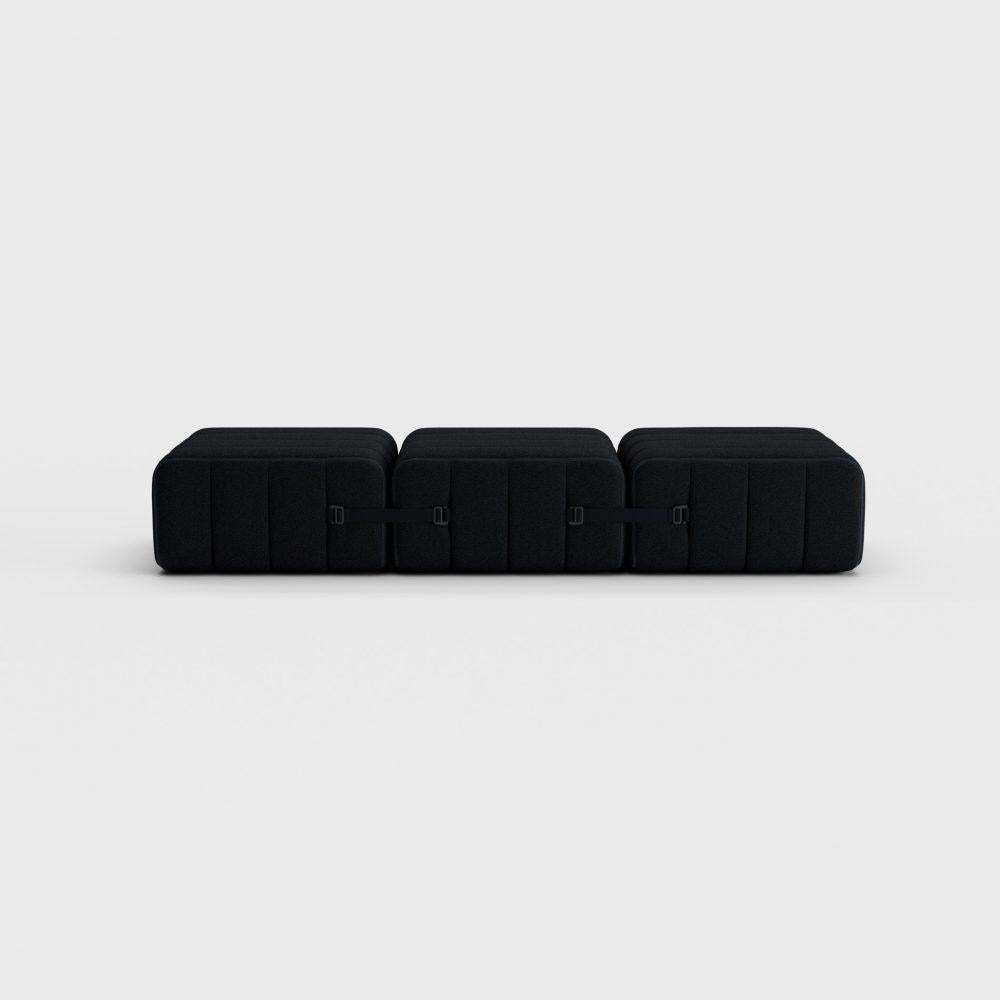 It's the magic Number!

Three Curt modules are already enough for playing around. A small asymmetrical armchair, a bench, a lounger or three individual stools. With three different modules, Curt does not yet become a sofa system, but it is modular