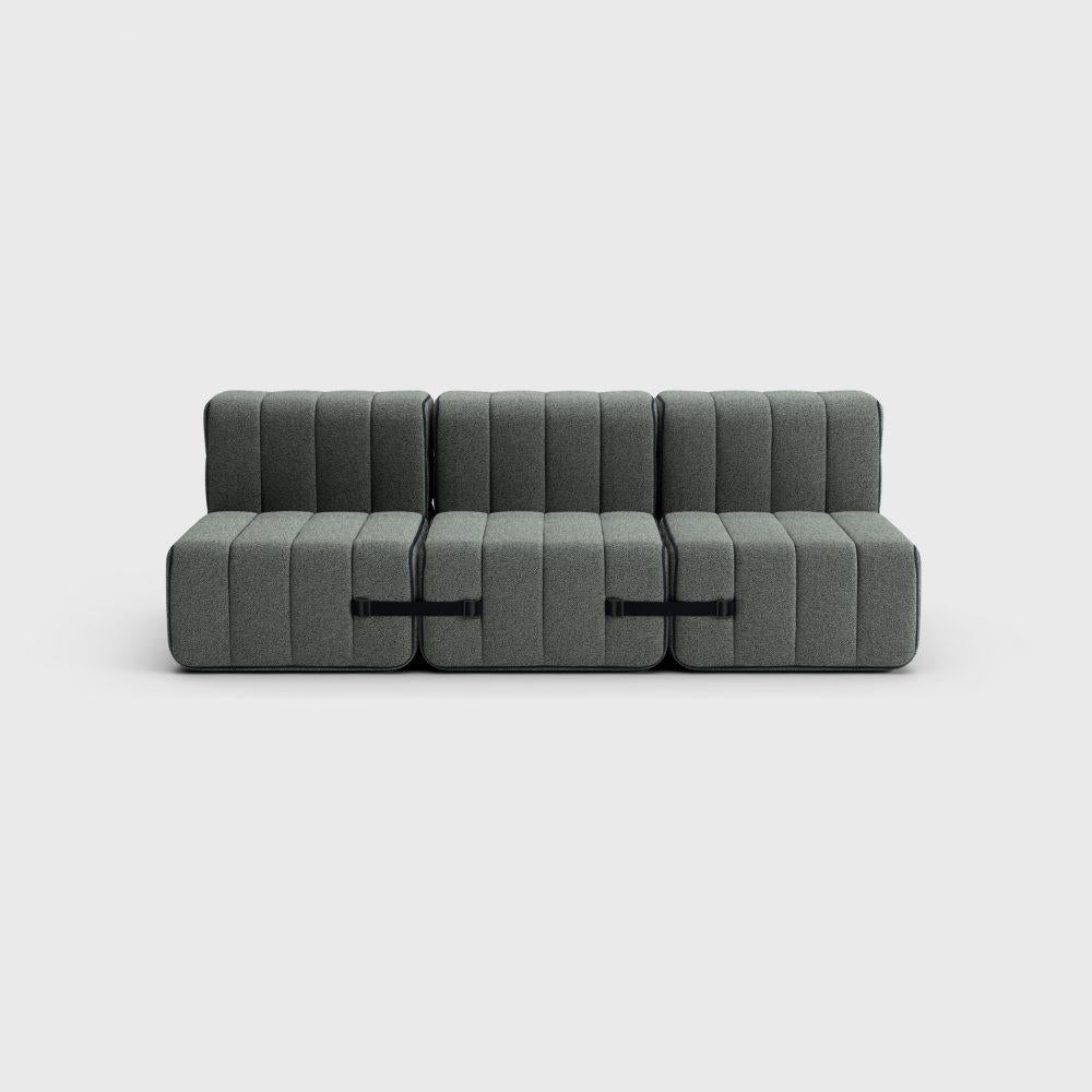 A sofa bed, how boring!

Boring, my ass. How many configurations you can create with six Curt modules, we didn't even calculate anymore because we were lazy. Without a doubt, with six modules the Modular Sofa System is also a classic sofa bed. But