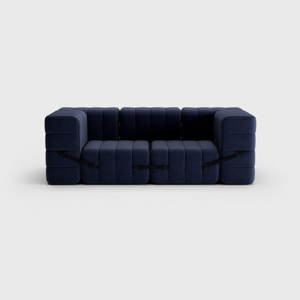 The classic seven.

Why not turn a modular sofa into a classic sofa. A really compact, cosy couch with full armrests. And why can't you turn the compact, cosy couch into a small corner sofa or chaise longue, or into so many other configurations?