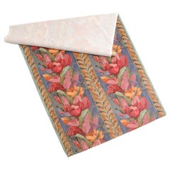  Tissu en textile italien avec des fleurs pour un rideau inhabituel : Faites une offre