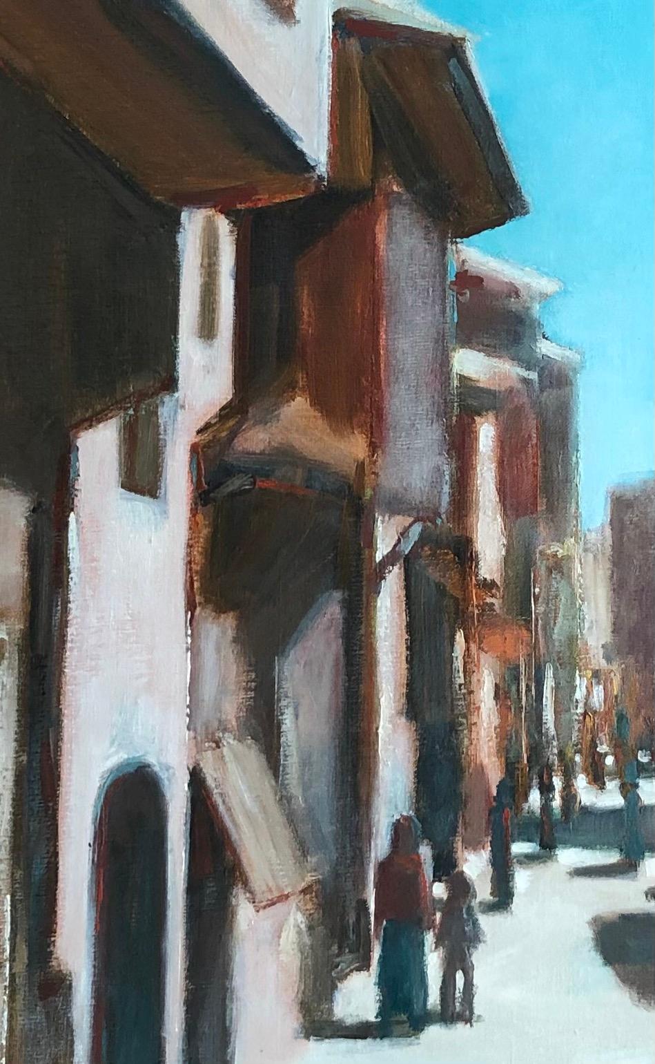 
This work presents an urban scene bathed in light. A busy street is framed by buildings in warm shades of brown and ochre. Shadows mark the pavement, adding striking depth to the composition. The facades, with their elegantly aligned shutters and
