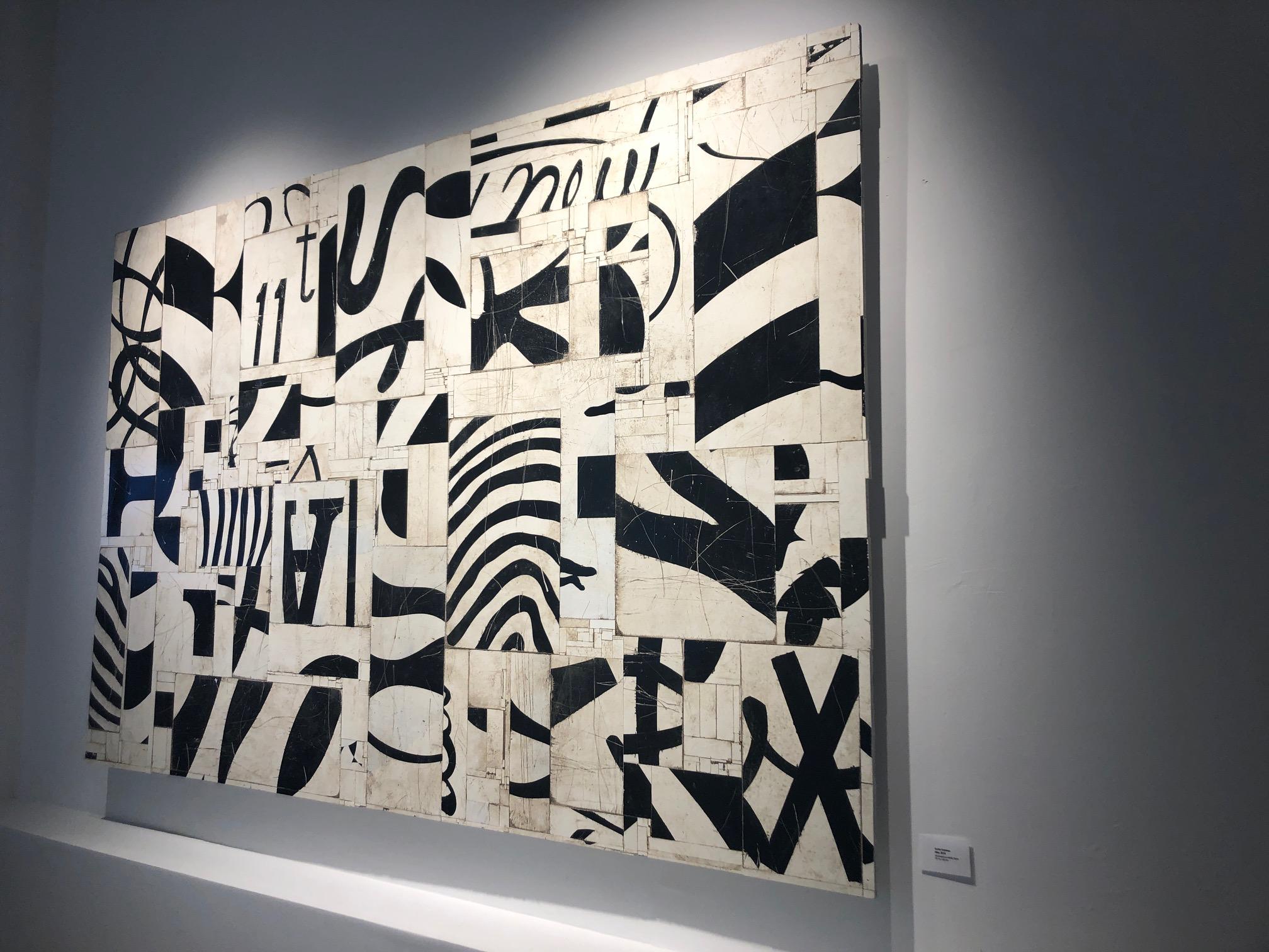 Die Uhr ist mit einem Stift versehen – Painting von Curtis Cutshaw