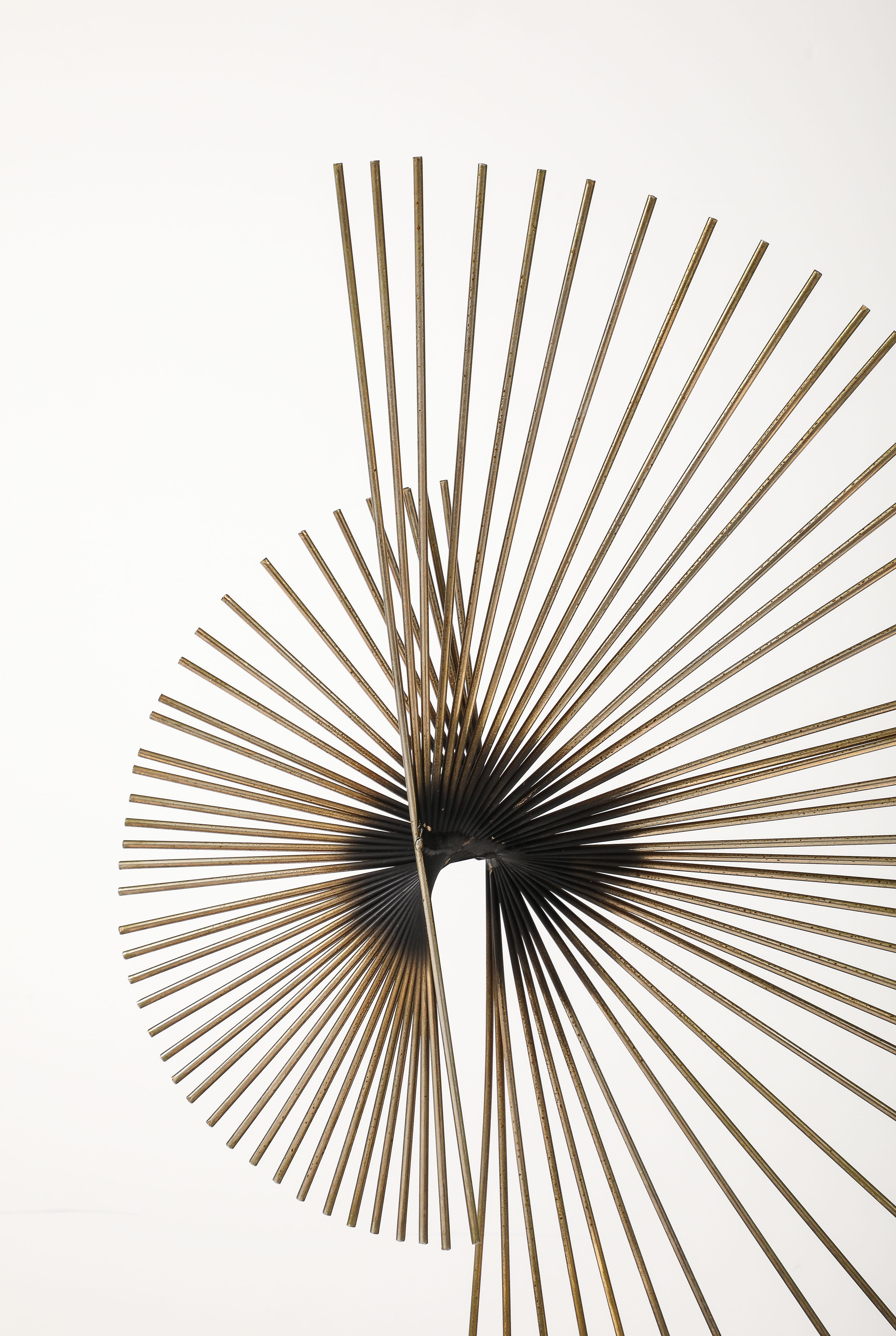 Sculpture de table moderniste de Curtis Jere, 1989 en vente 5