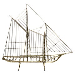 Curtis Jere (Am., CA, 1910-2008) Scultura di barca a vela in filo d'ottone firmata
