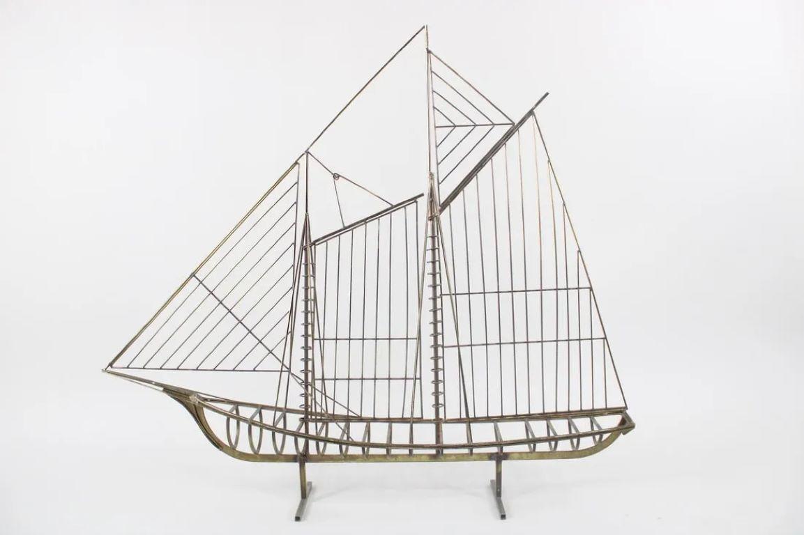 Escultura de barco de latón de Curtis Jere, firmada en venta 3