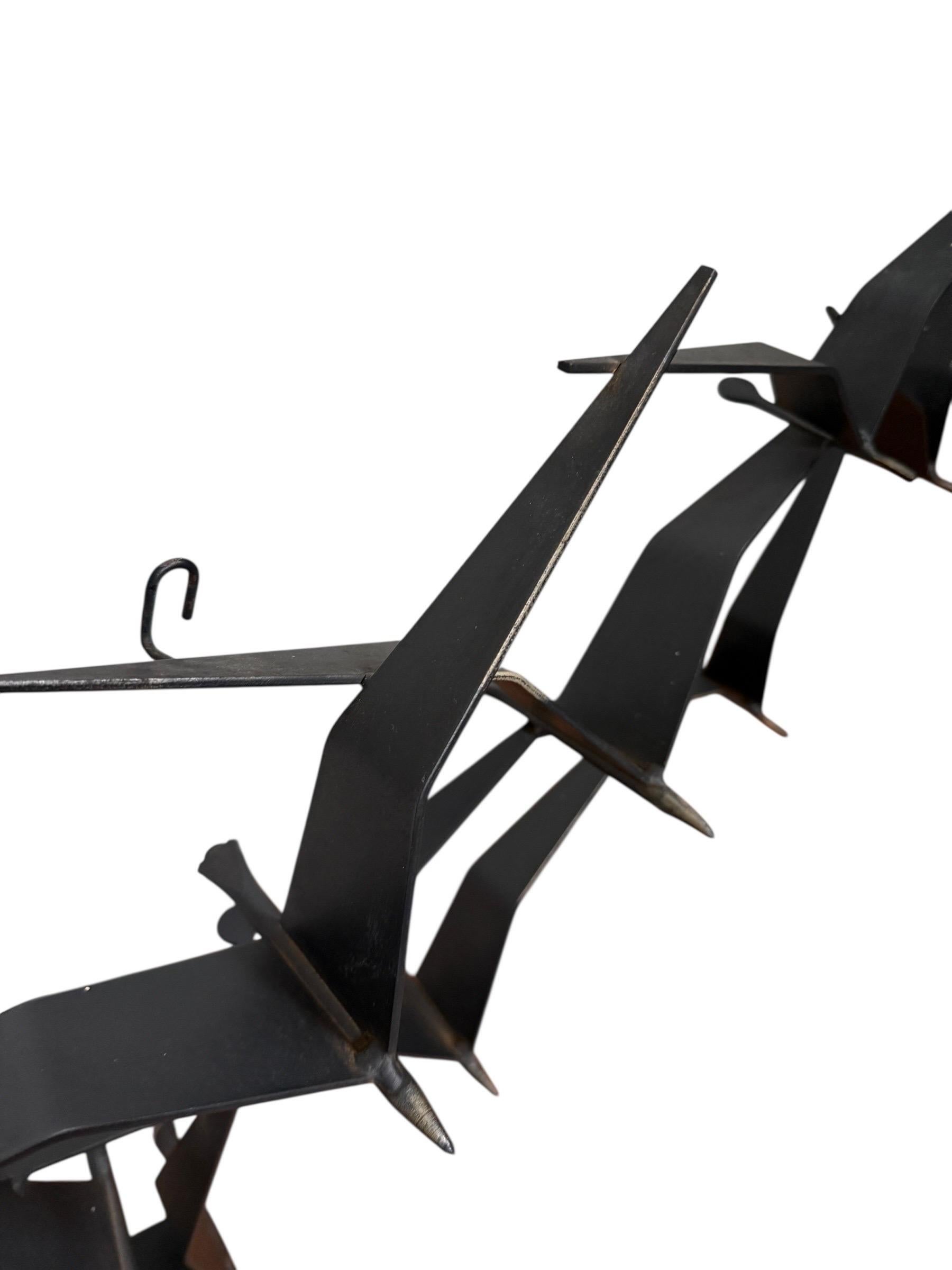 Fer Curtis Jere Brutalist Birds in Flight Sculpture en métal soudé noir SIGNÉE 69 MCM en vente