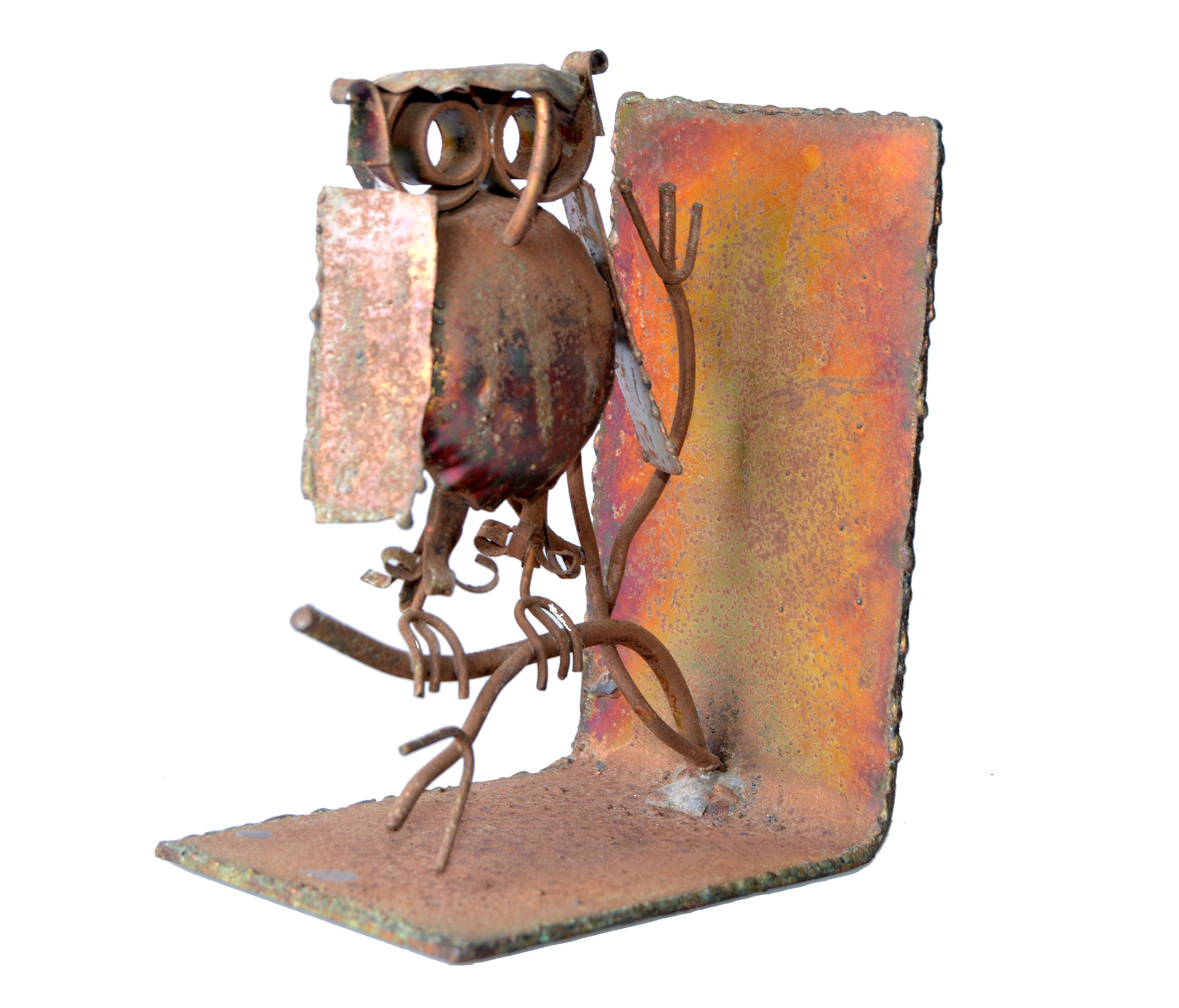Curtis Jere Copper Owl Bookends, a Pair In Good Condition In Miami, FL