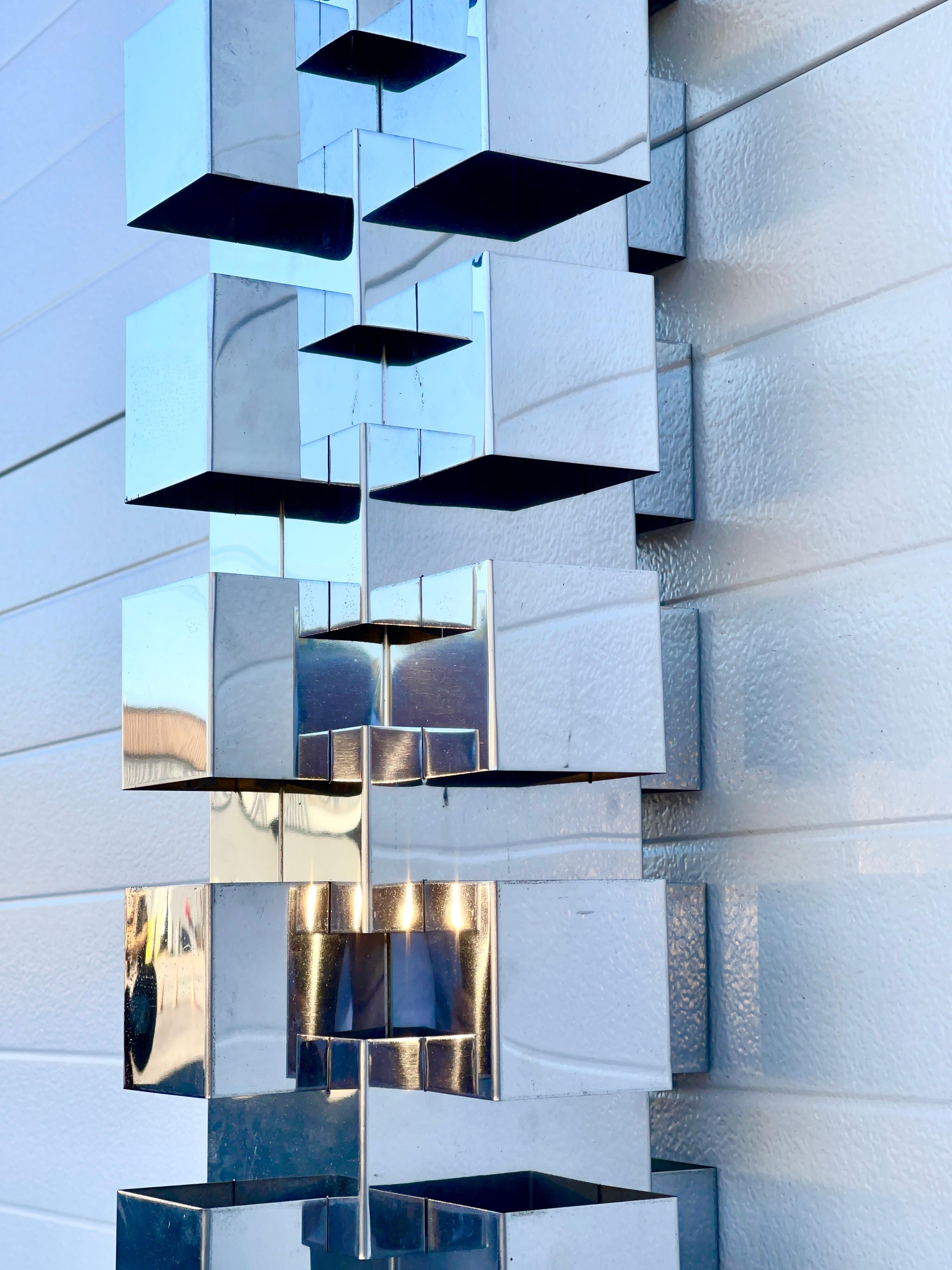Geometrische Stehlampe mit Wolkenkratzer aus poliertem Edelstahl von Curtis Jere im Angebot 7