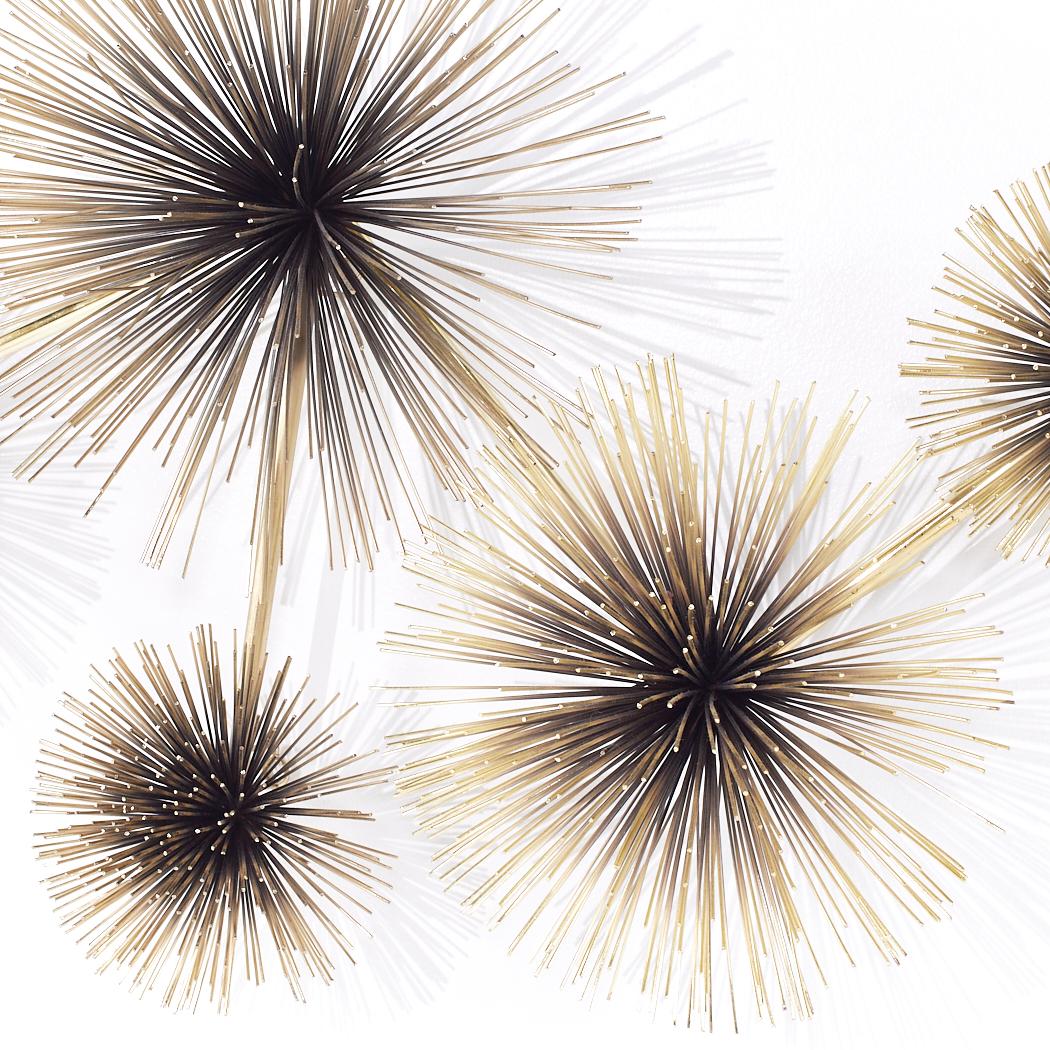 Curtis Jere Mid Century Brass Sea Urchin Wall Sculpture In Good Condition For Sale In Countryside, IL