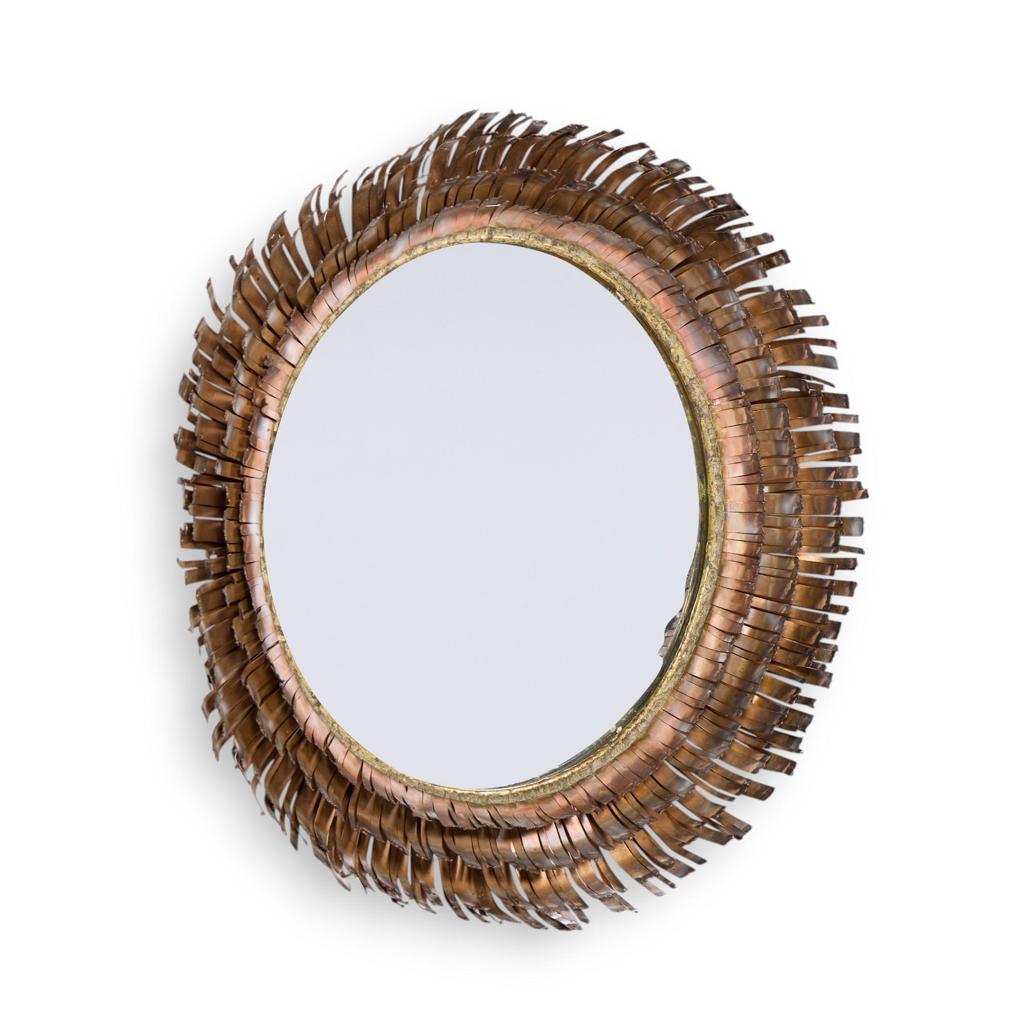 Curtis Jere Miroir en cuivre et laiton brutaliste du milieu du siècle

Ce miroir mesure : 29 de large x 4 de profond x 29 de haut

Tous les meubles peuvent être achetés dans ce que nous appelons un état vintage restauré. Cela signifie que la pièce