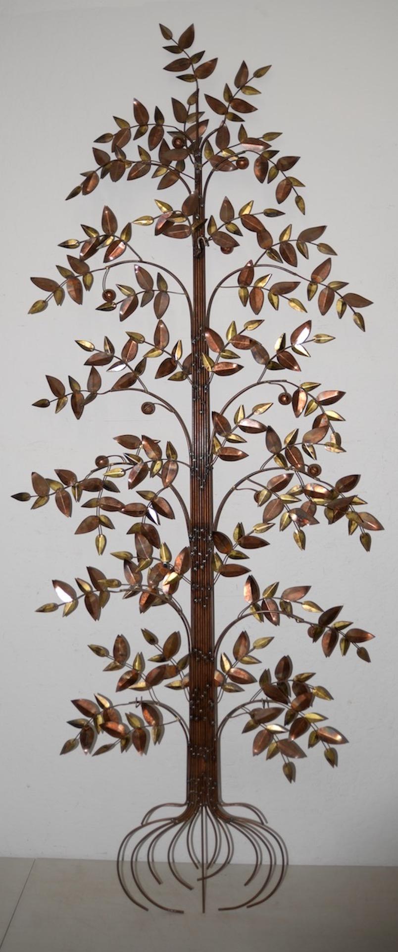 Curtis Jere Copper Toned Metal Tree Sculpture c.1970s

Tall and elegant tree sculpture by listed American artist Curtis Jere.

The tree is made from copper toned metal and is in excellent vintage condition.

The sculpture measures 31
