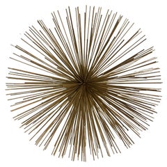 Escultura de pared Gild Starbust de latón by Curtis Jere