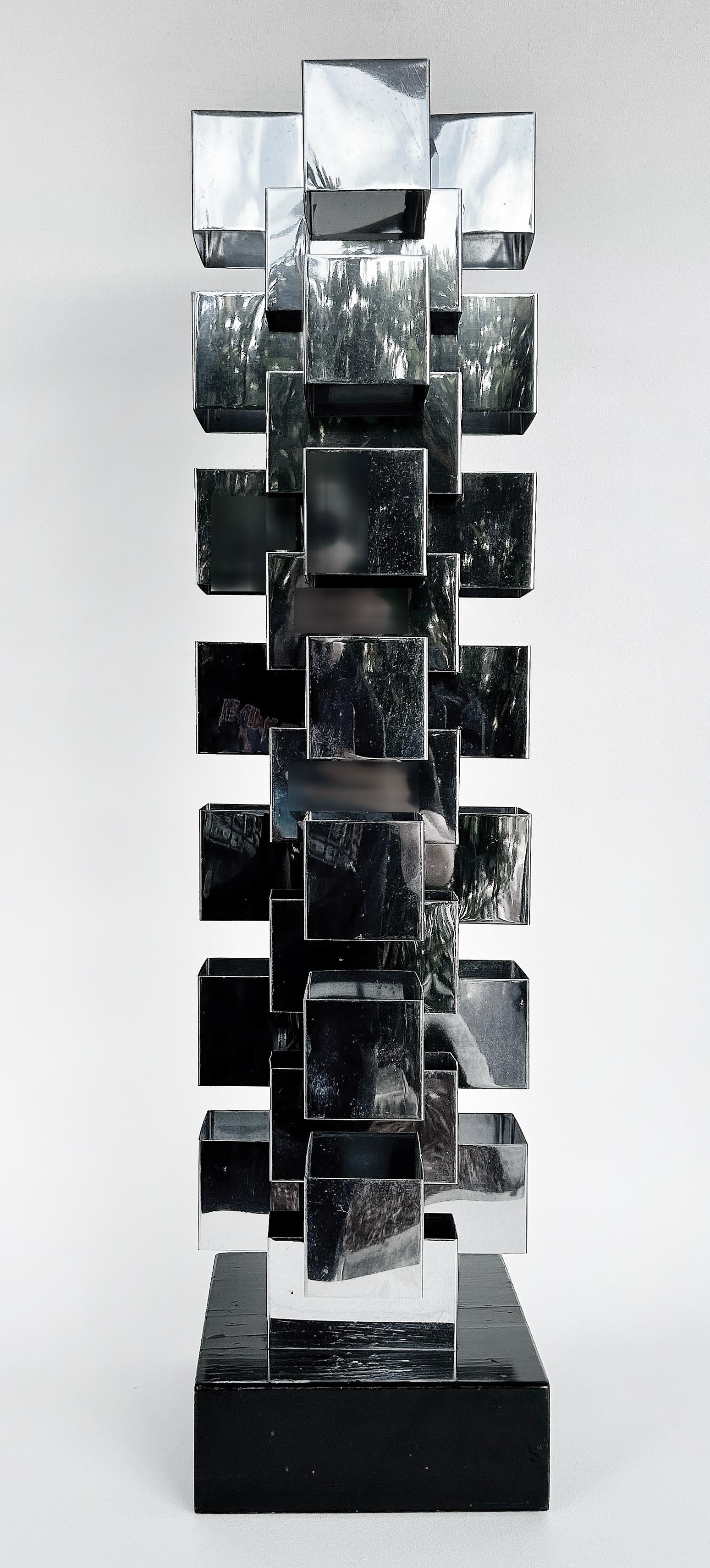 Mid-Century Modern Curtis Jere Stacked Chrome Geometric Skyscraper Lamp, Signed, Working Condition For Sale