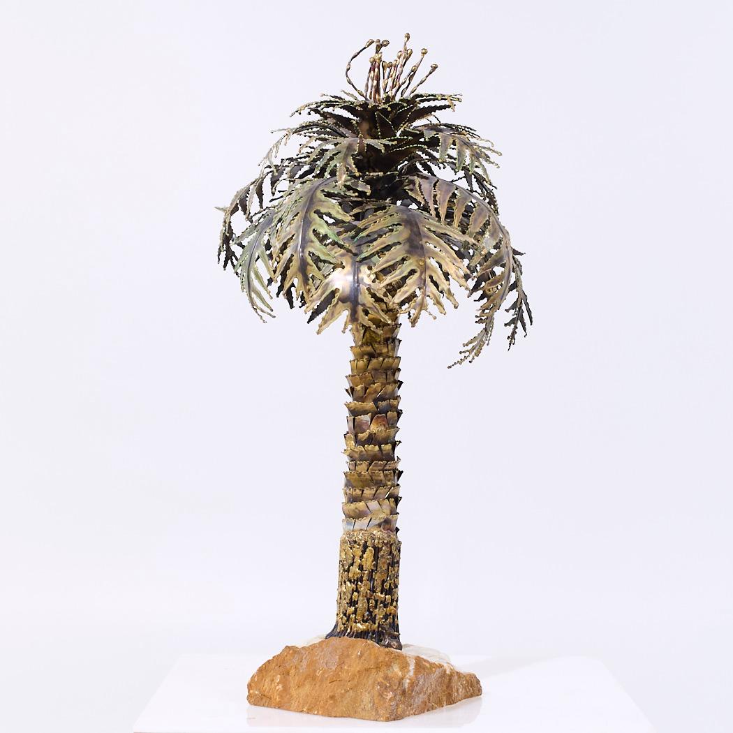 Mid-Century moderno Scultura di palma in ottone in stile metà secolo di Curtis Jere in vendita