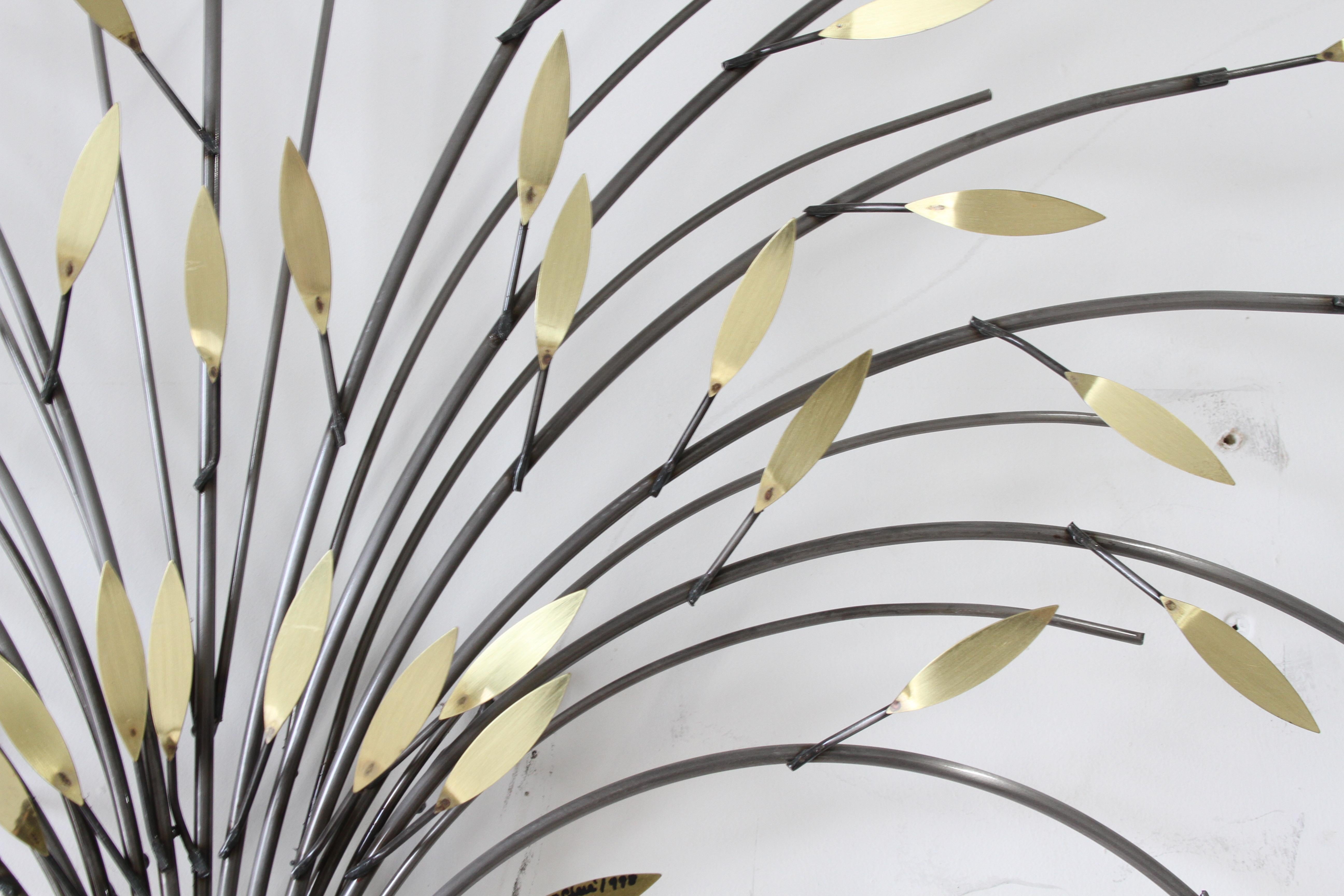 Laiton Curtis Jeré, bougeoir ou applique sculptée en forme d'arbre en laiton et acier en vente
