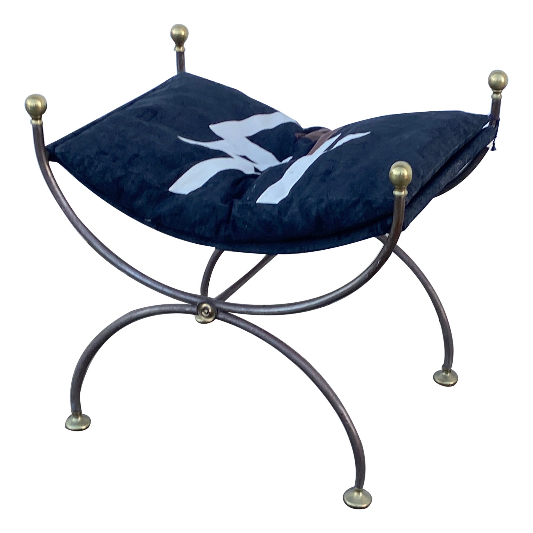 Curule Hocker aus Metall und Messing, im Stil von Maison Jansen, um 1950/1960