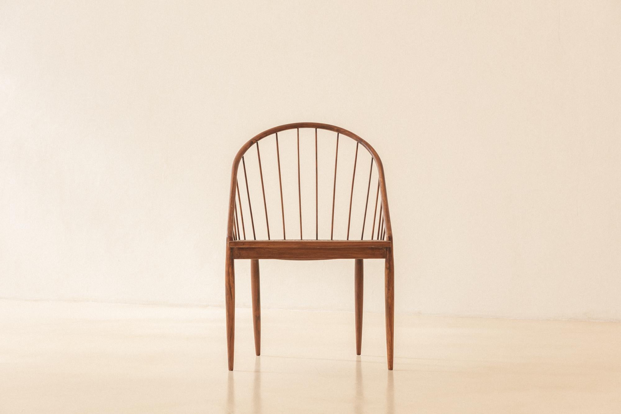 Chaise Curva de Joaquim Tenreiro, années 1960, design brésilien du milieu du siècle dernier en vente 1