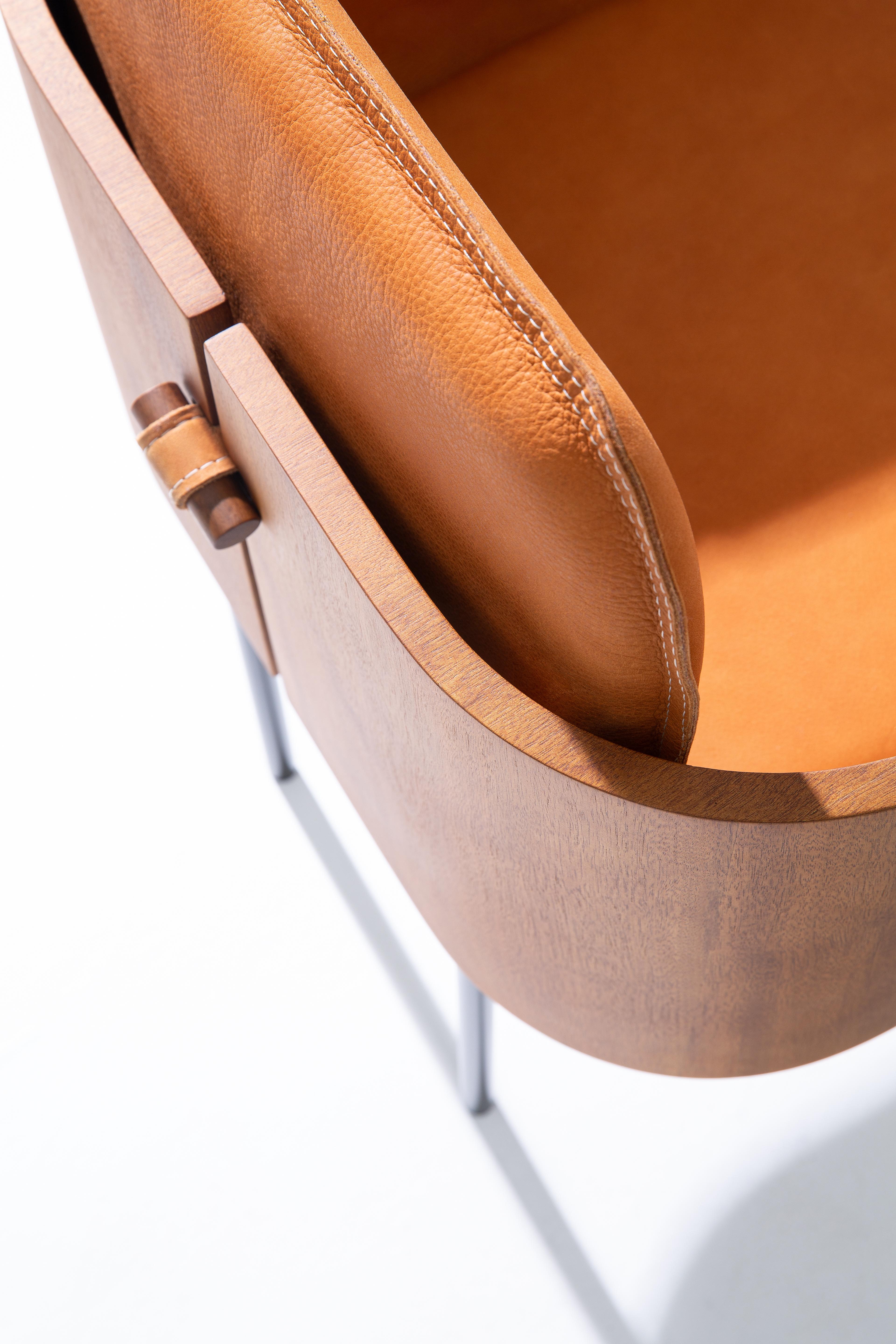 Curva Chair by +55design – Modern Wood and Leather Armchair with Geometric Form For Sale 1