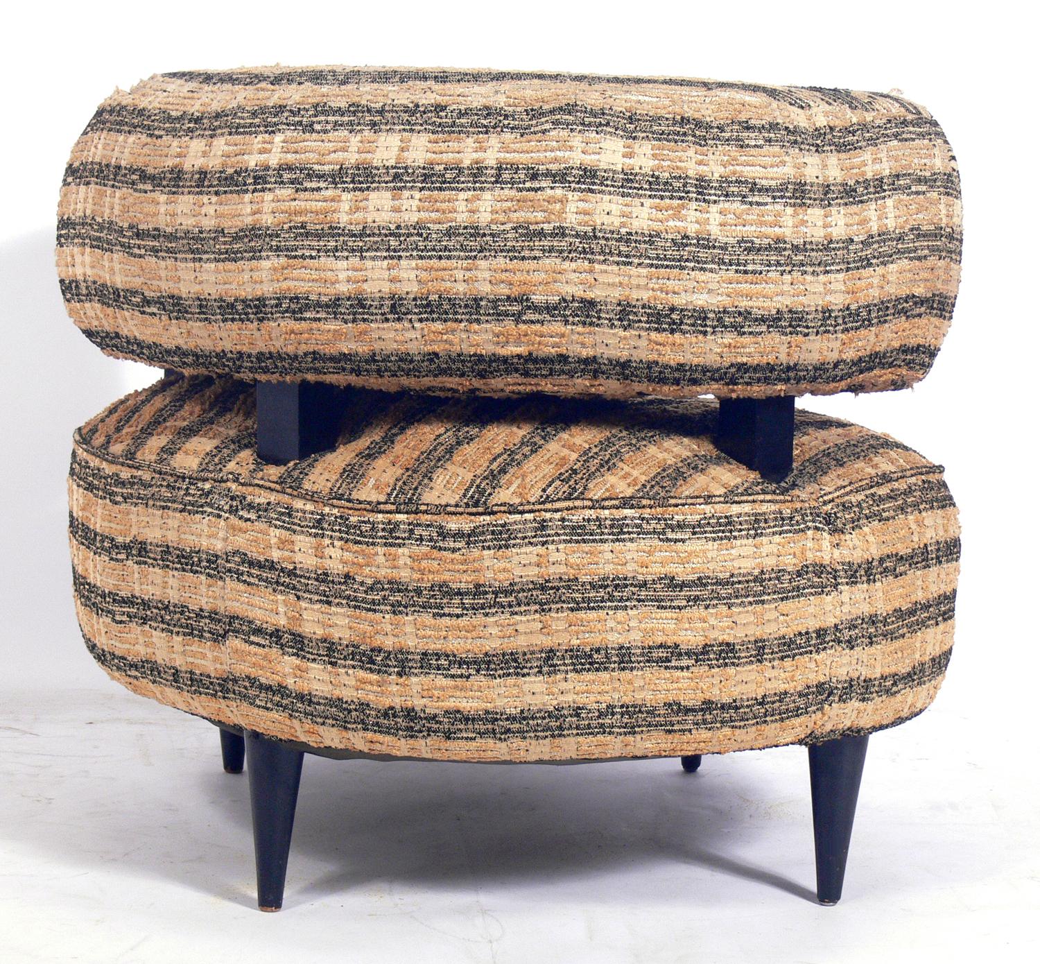 American Curvaceous 1940s Lounge Chair