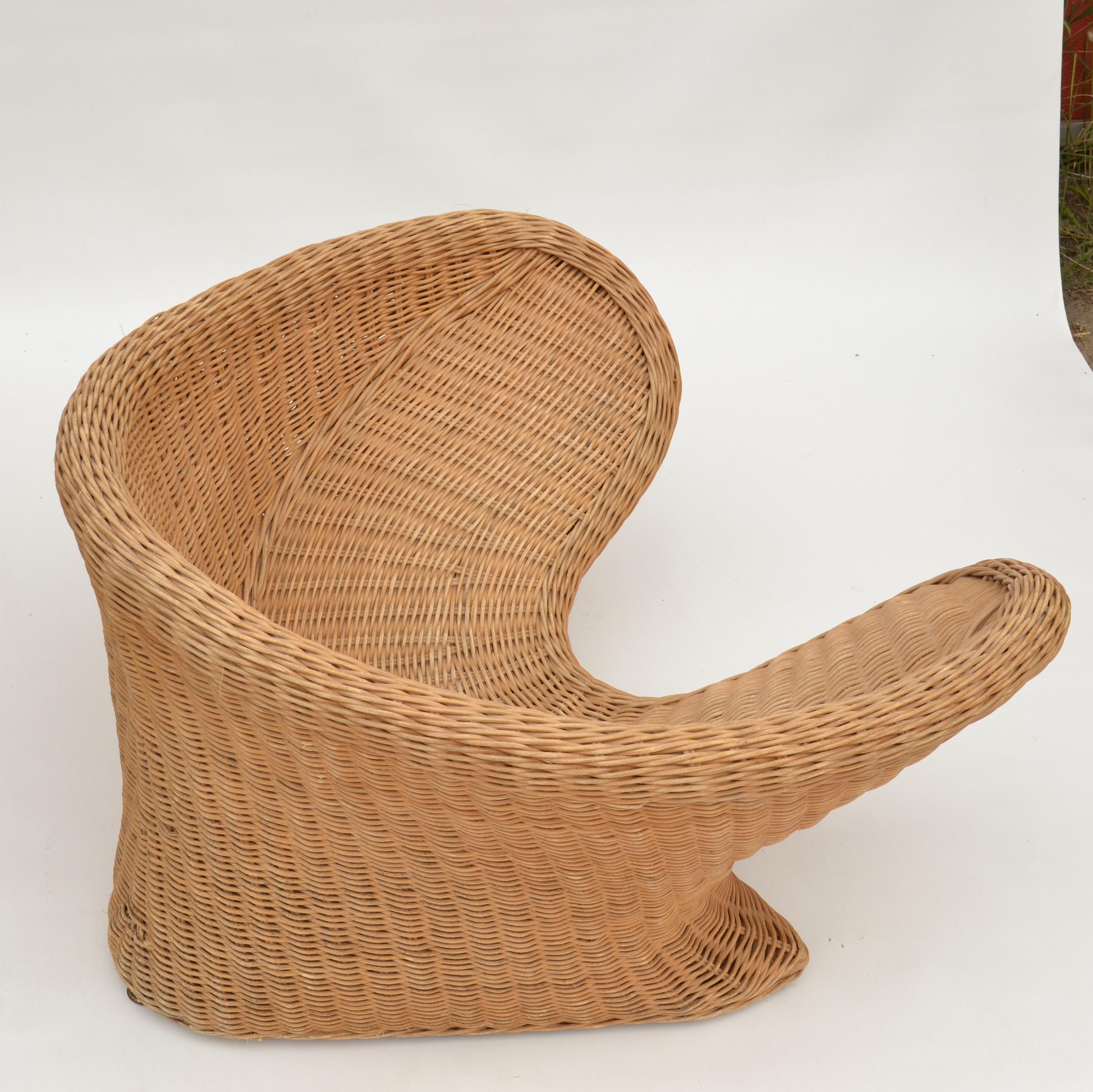 wicker meditation chair