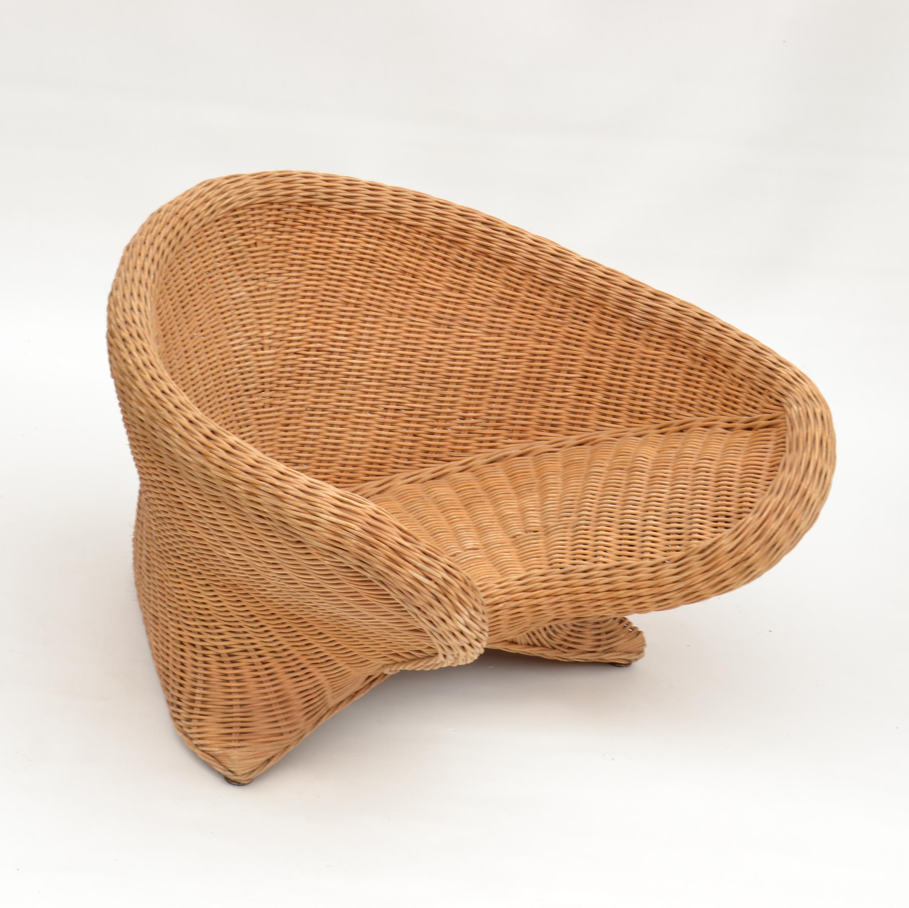 Curvaceous Sculptural Cane Chair for Indoor or Outdoor In Excellent Condition In London, GB