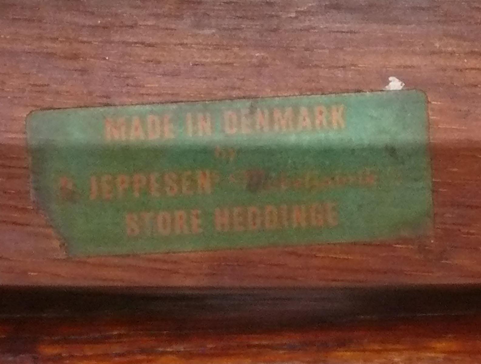 Curvaceous Dänischer moderner Schreibtischstuhl aus Teakholz von Brockmann Petersen im Angebot 1