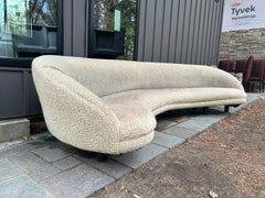 Curvilíneo Sofá Vladimir Kagan Serpentine Sloane Moderno de mediados de siglo