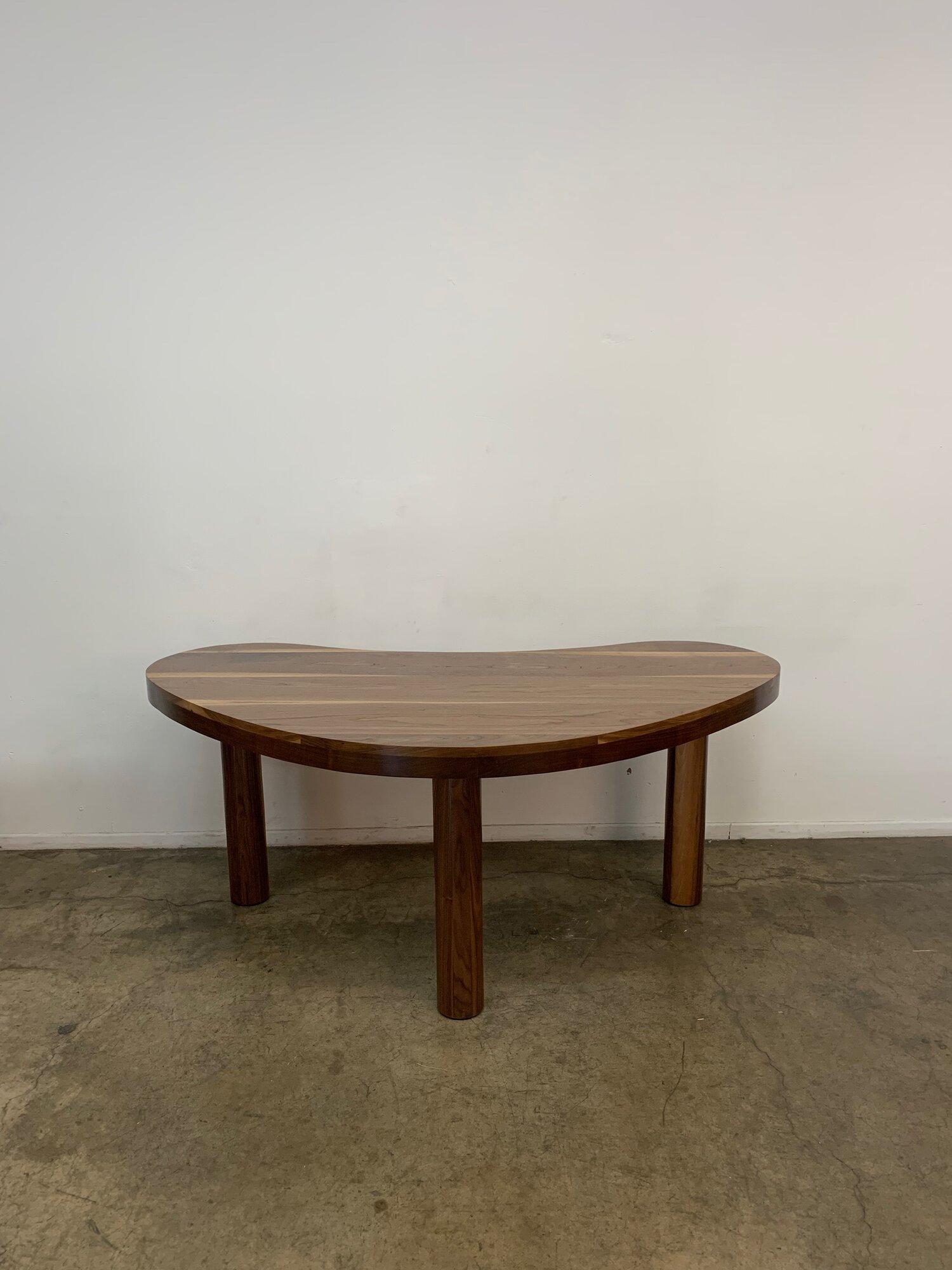 CURVAS desk -upgrade edition three leg solid walnut In New Condition For Sale In Los Angeles, CA