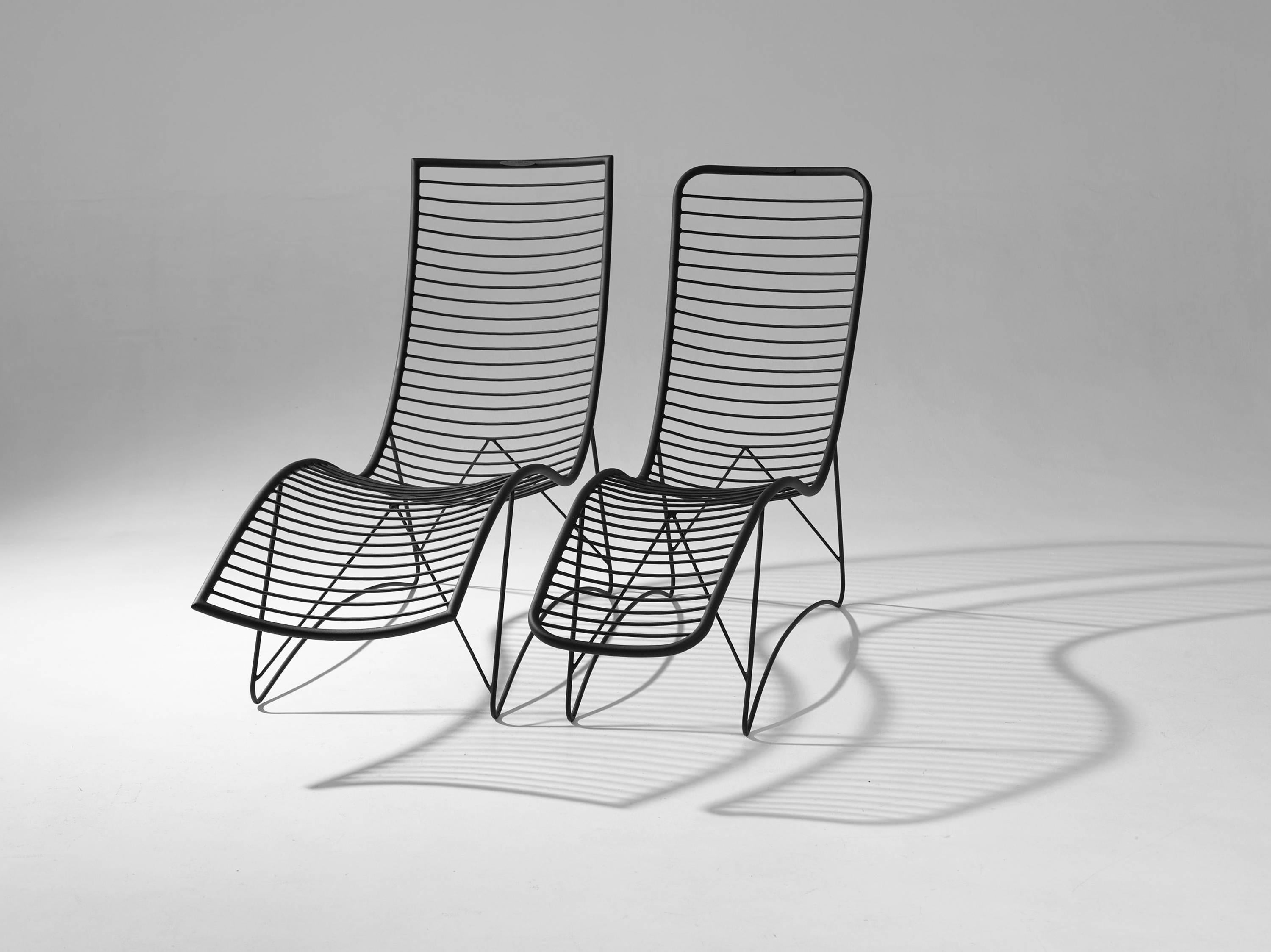Fauteuil de salon moderne en acier courbé pour l'intérieur et l'extérieur, chaise longue noire, XXIe siècle en vente 4