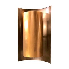 Curve Wall Light in Brass