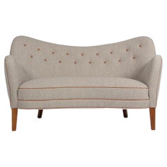 Gebogenes skandinavisches Sofa oder Loveseat aus den 1950er Jahren, Modell 185, Slagelse, Dänemark, 1950er Jahre